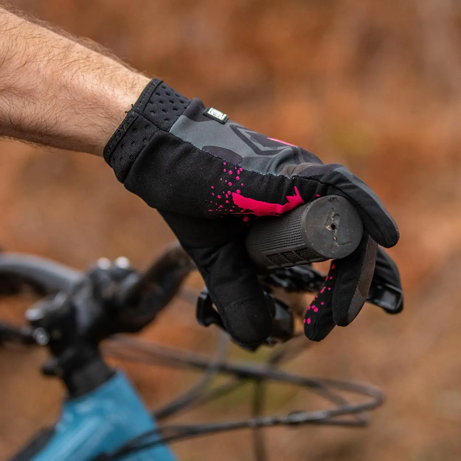  - Muc-Off MTB Gloves