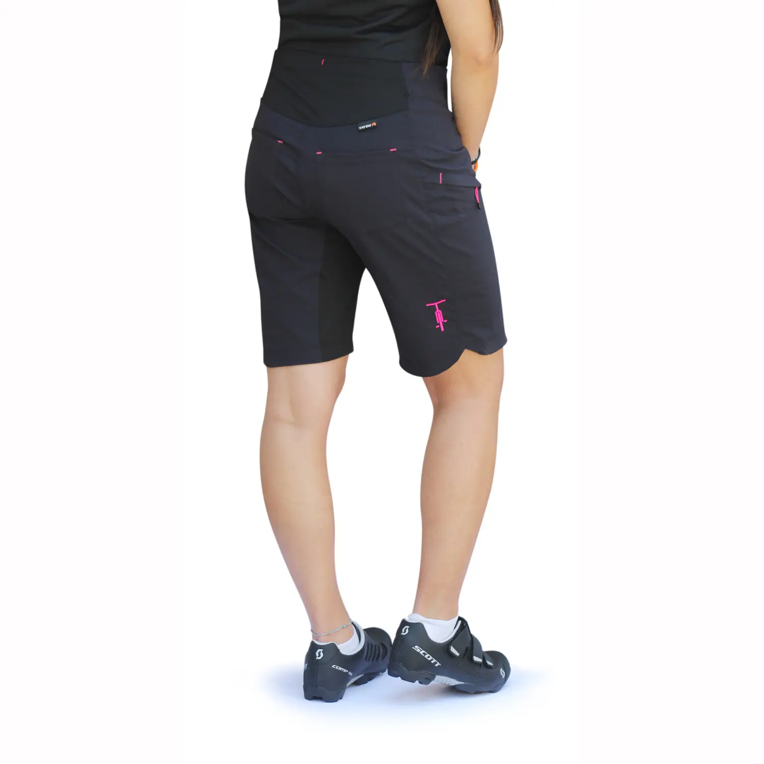  - Tatoo Short Matrix Mujer