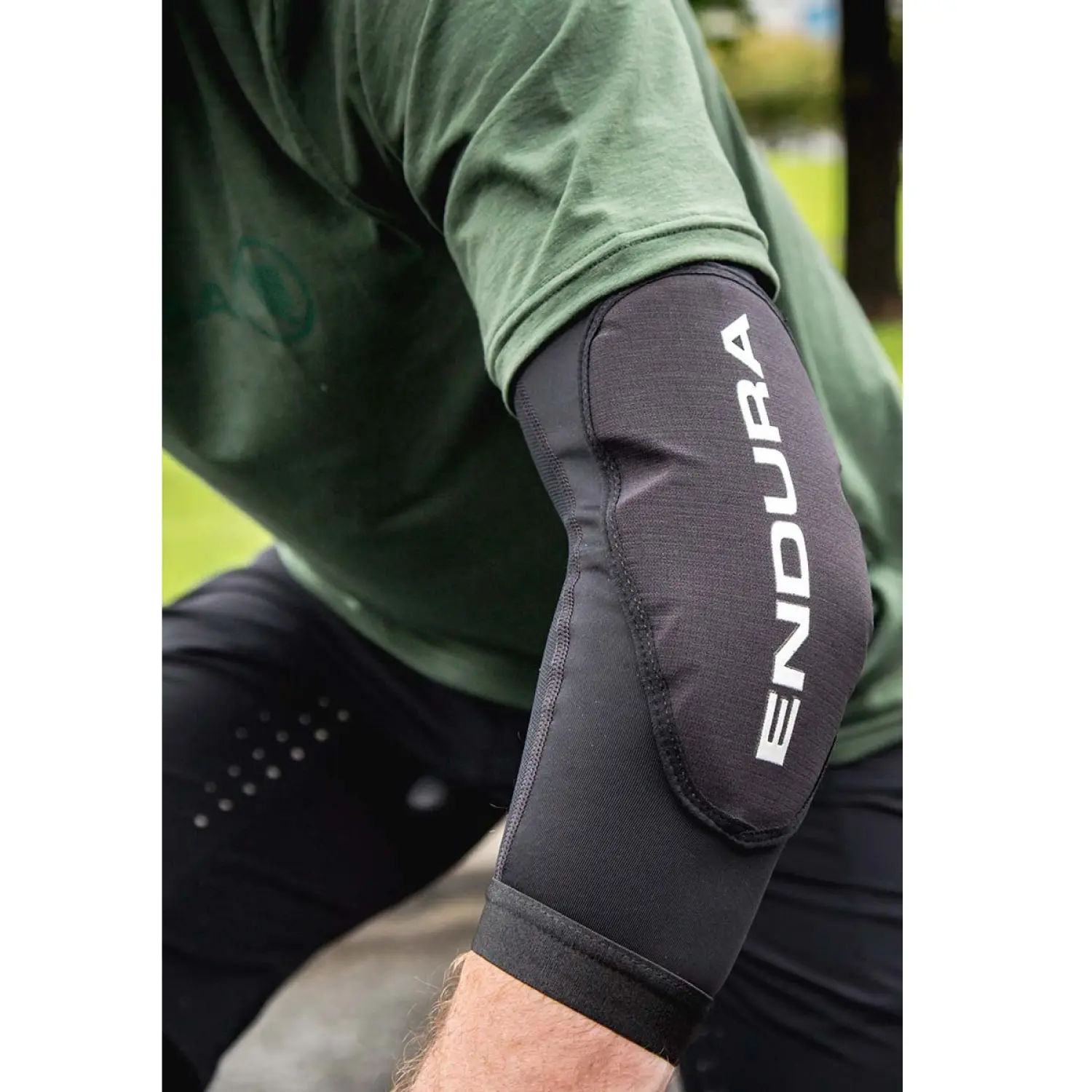  - Endura SingleTrack Lite Elbow Protector II