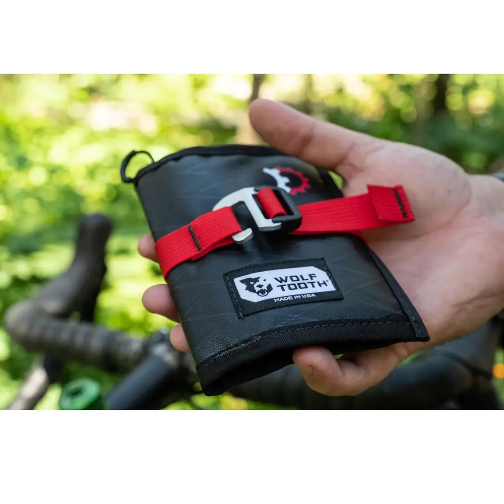 Wolf Tooth Billetera + Porta Herramientas Tool Cash