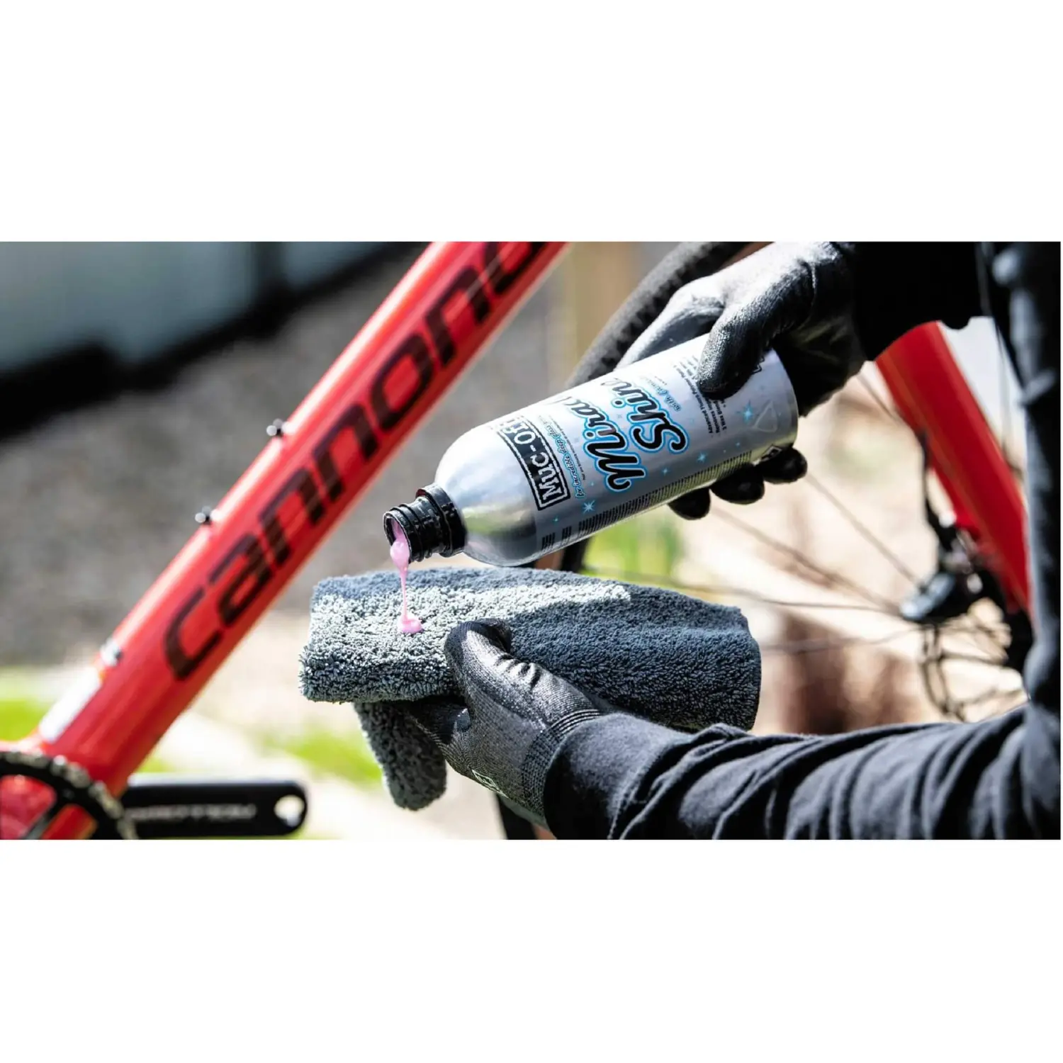  - Muc-Off Miracle Shine