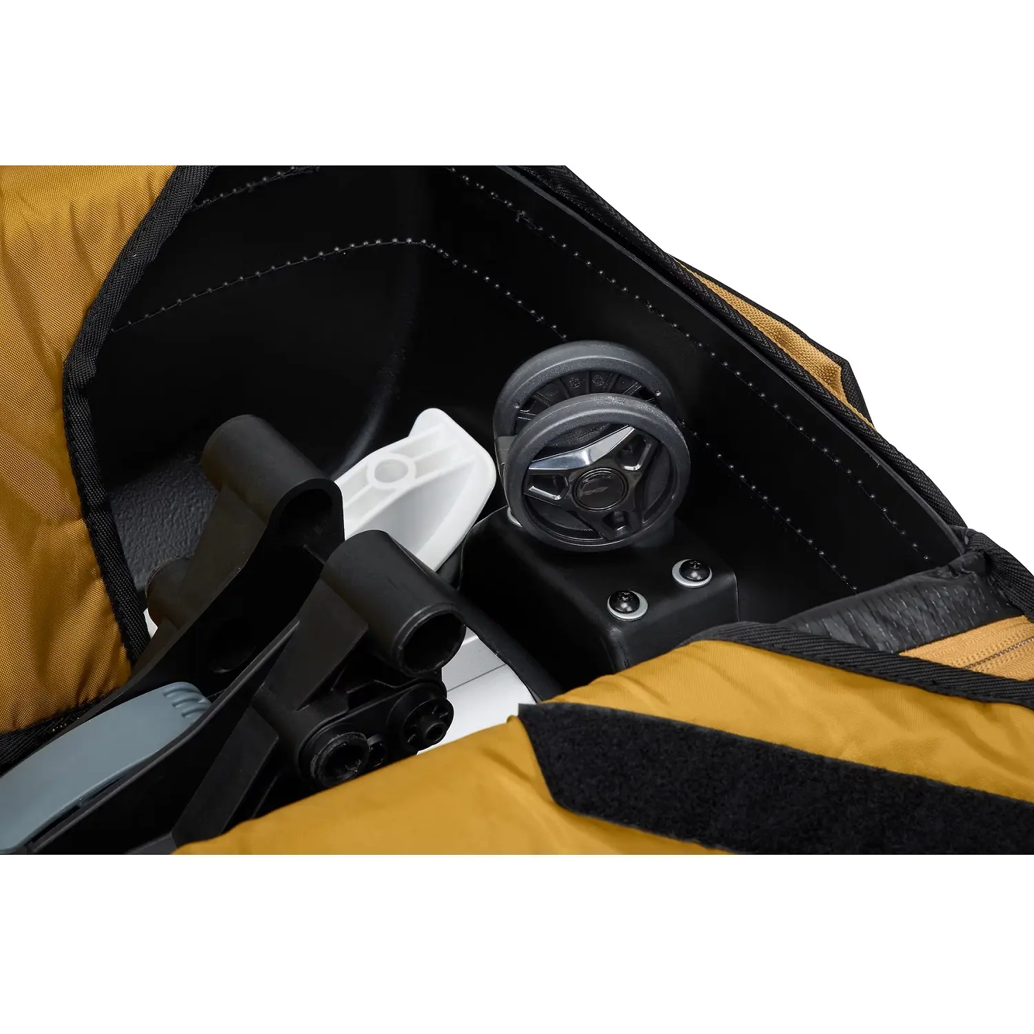  - Thule RoundTrip Road Bike Travel Case