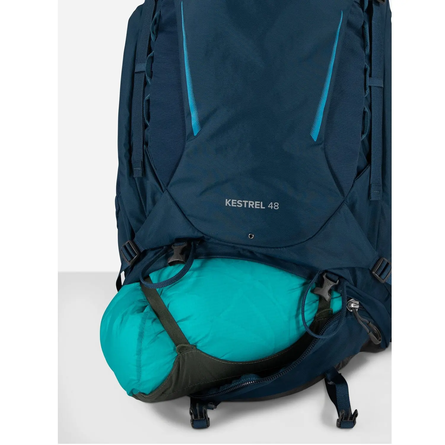  - Osprey Kestrel 48