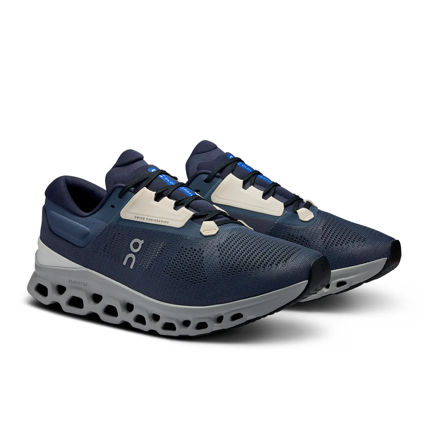  - On Running Cloudstratus 3 M's
