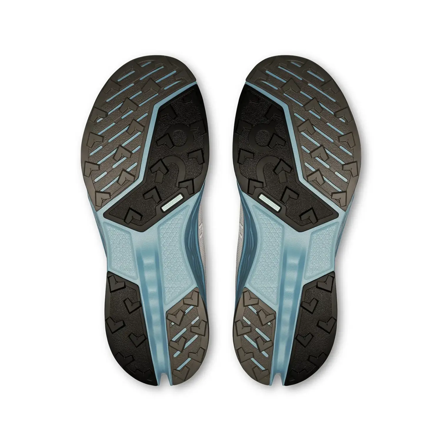glacier | dust - On Running Cloudsurfer Trail 2 W's