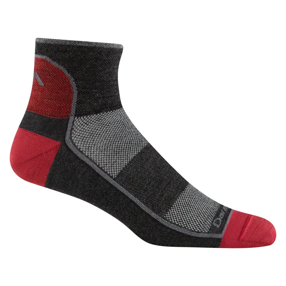 Darn Tough Men's 1715 Quarter Lightweight Running Socks
