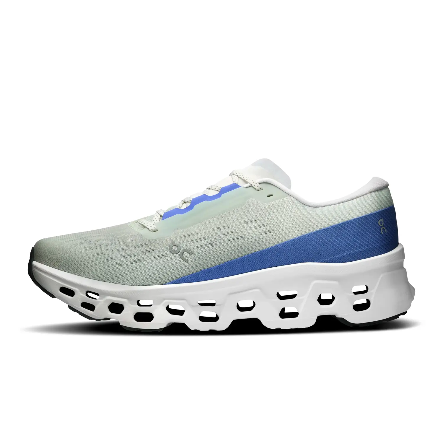 iceberg | ivory - On Running Cloudmonster 3 M´s